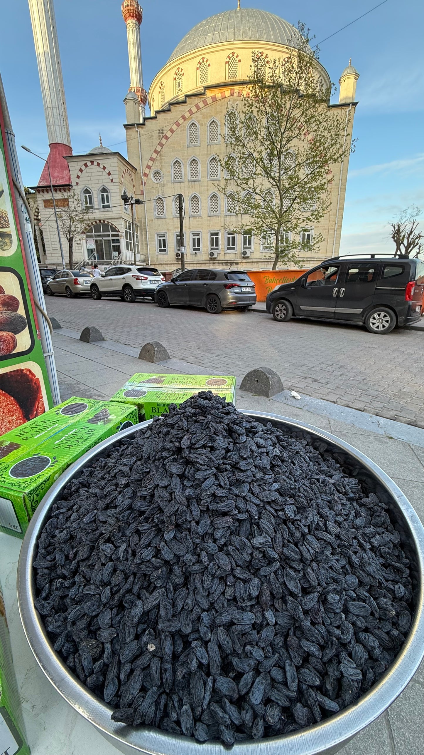 Çekirdeksiz Özbek üzümü